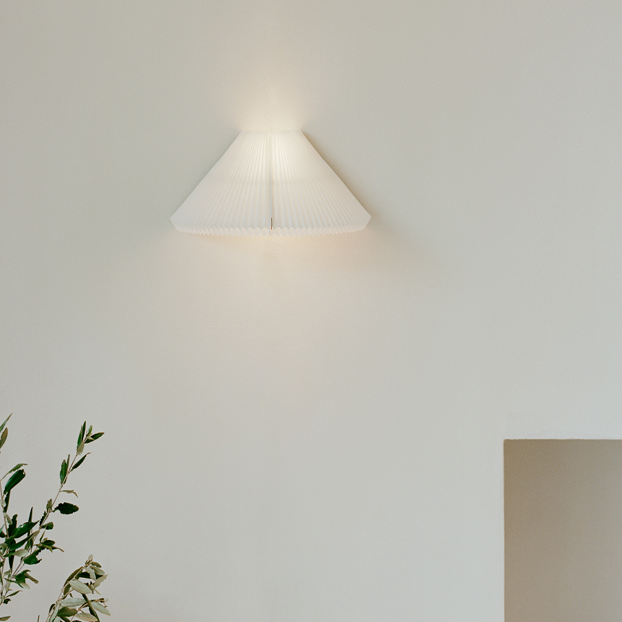 Nebra Wall Lamp