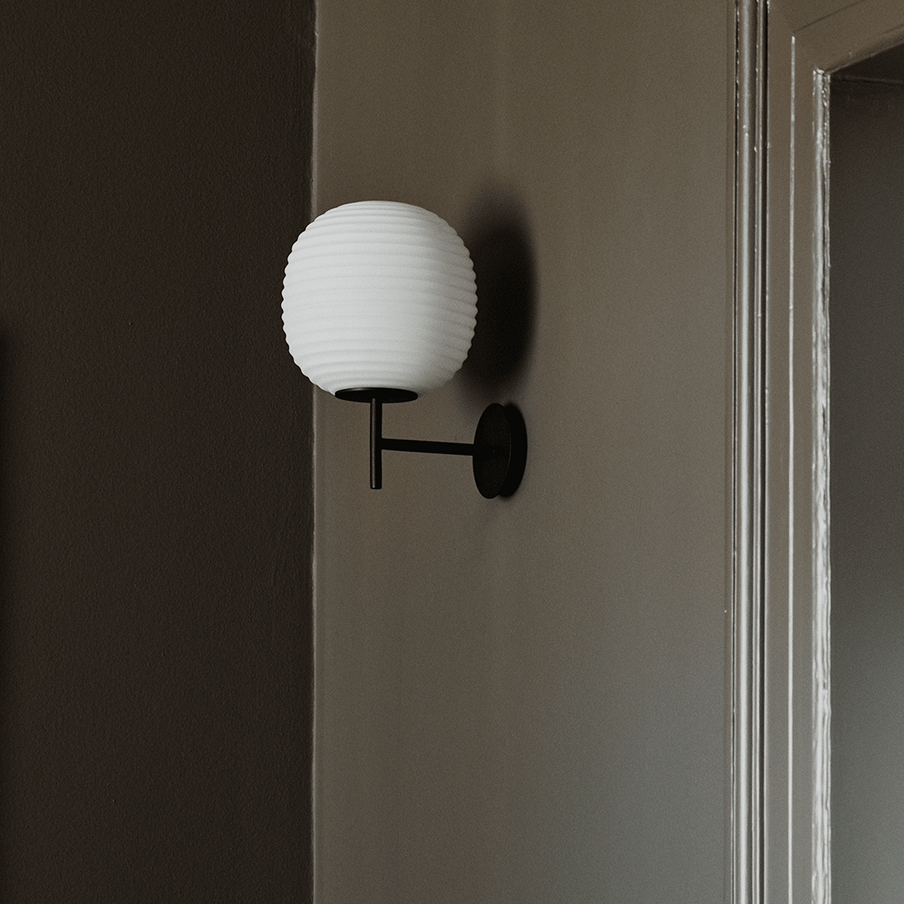 Lantern Wall Lamp