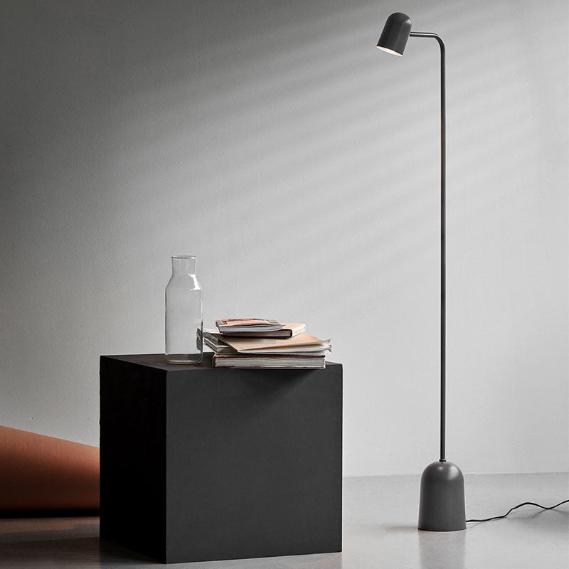 Buddy floor lamp