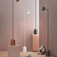 Buddy floor lamp