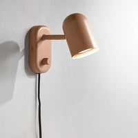 Buddy wall lamp