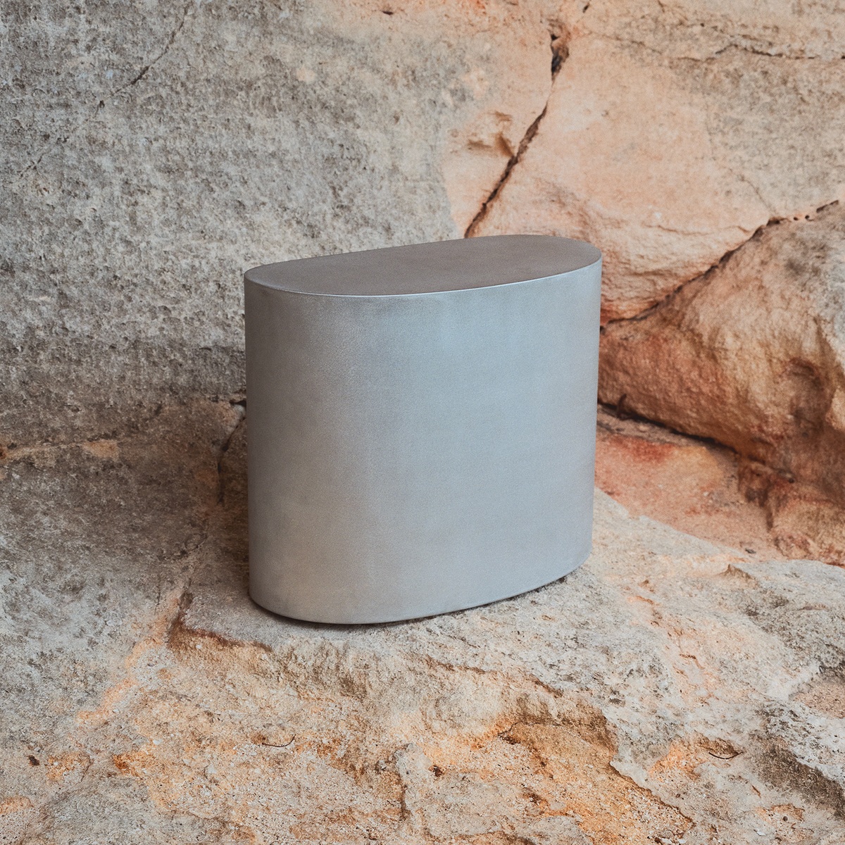 Assemble Aluminum Side Table