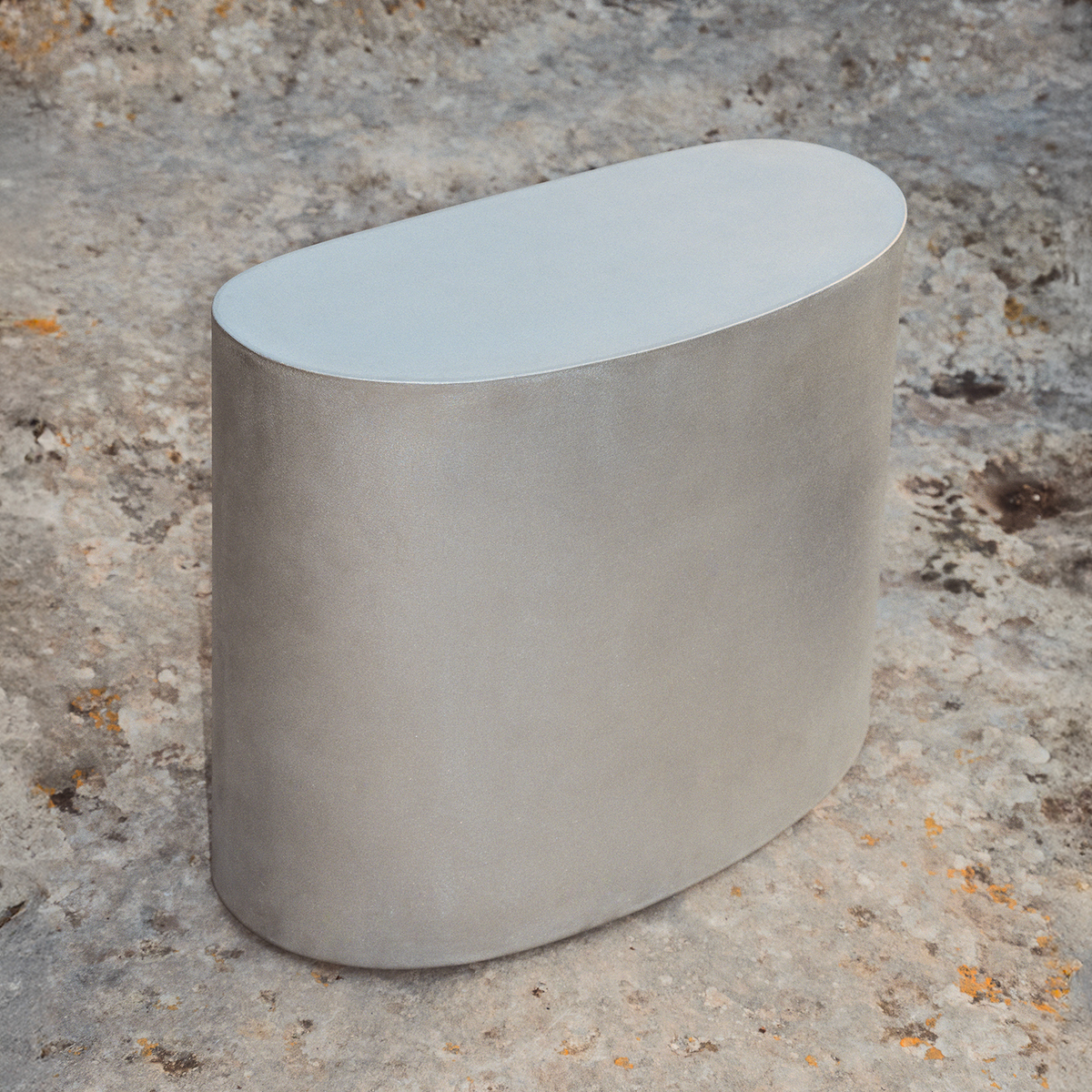 Assemble Aluminum Side Table