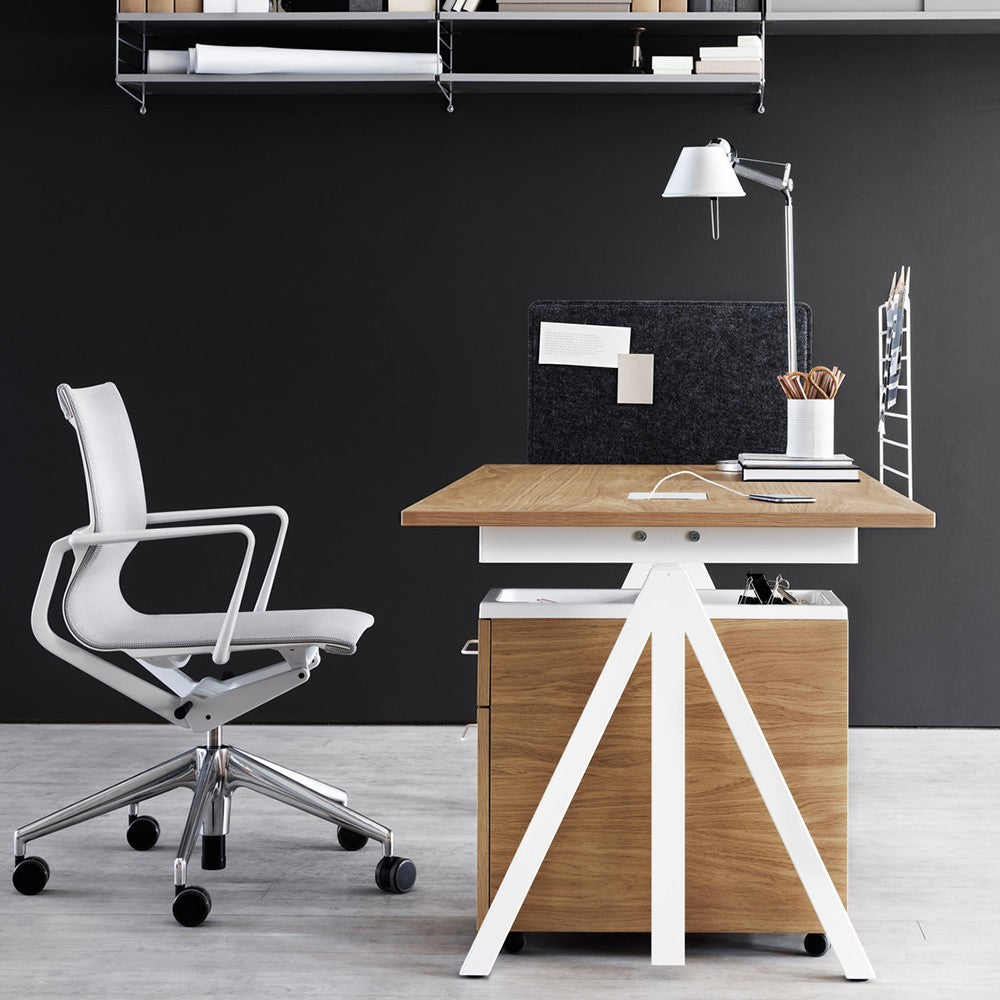 Height-adjustable Work desk