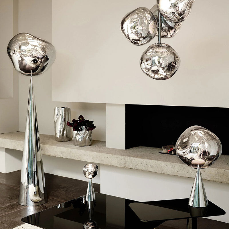 Melt Cone Fat Table Light