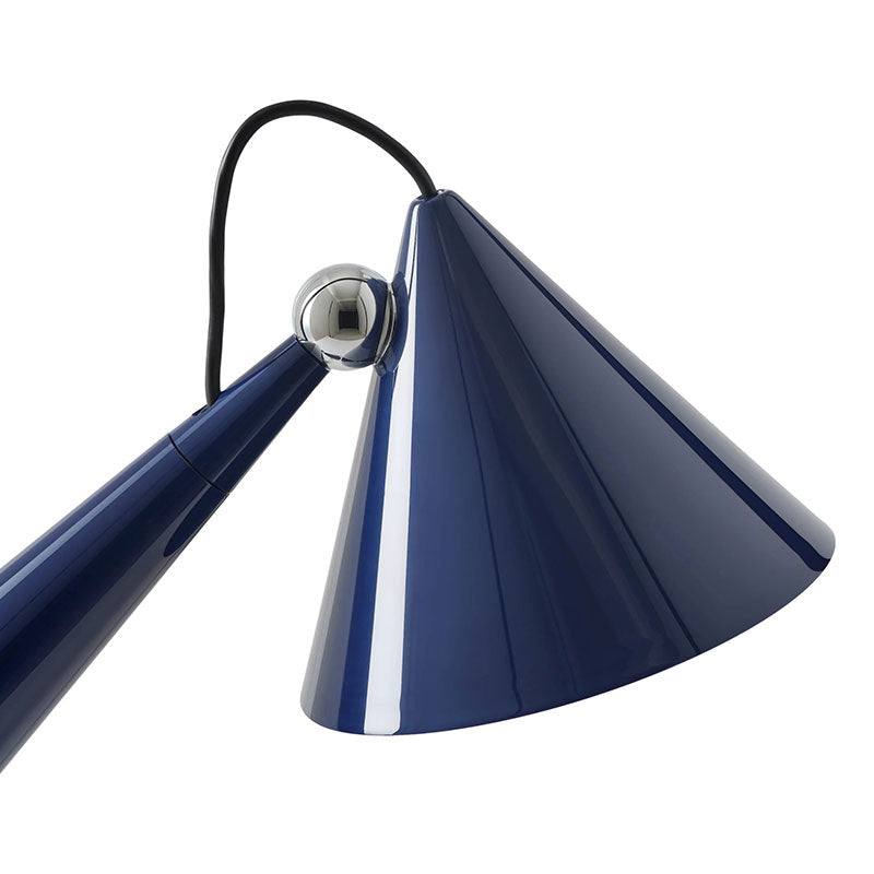 Pose Task Light