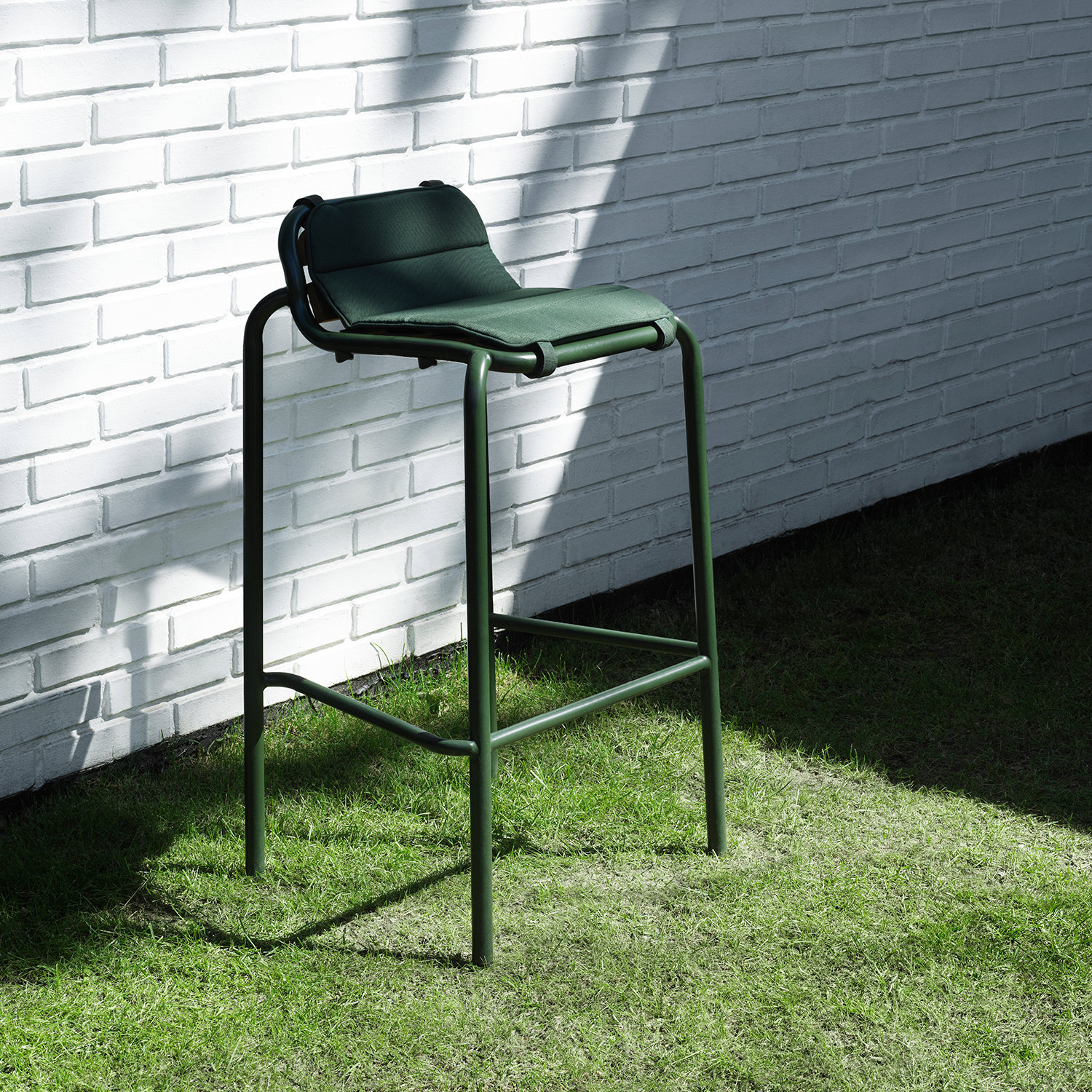 Vig Robinia Lounge Chair