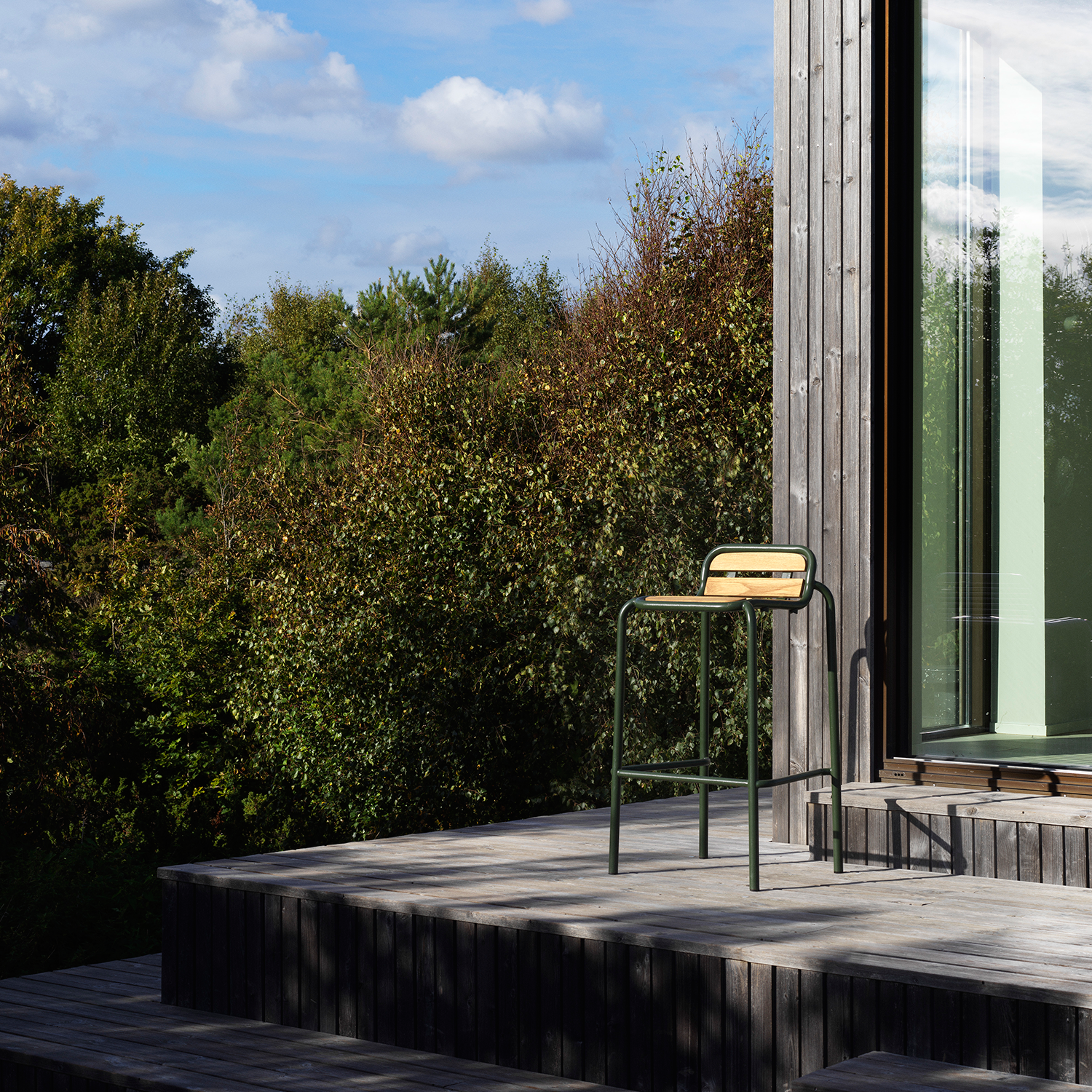 Vig Robinia Lounge Chair