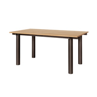 Atura dining table