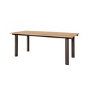 Atura dining table