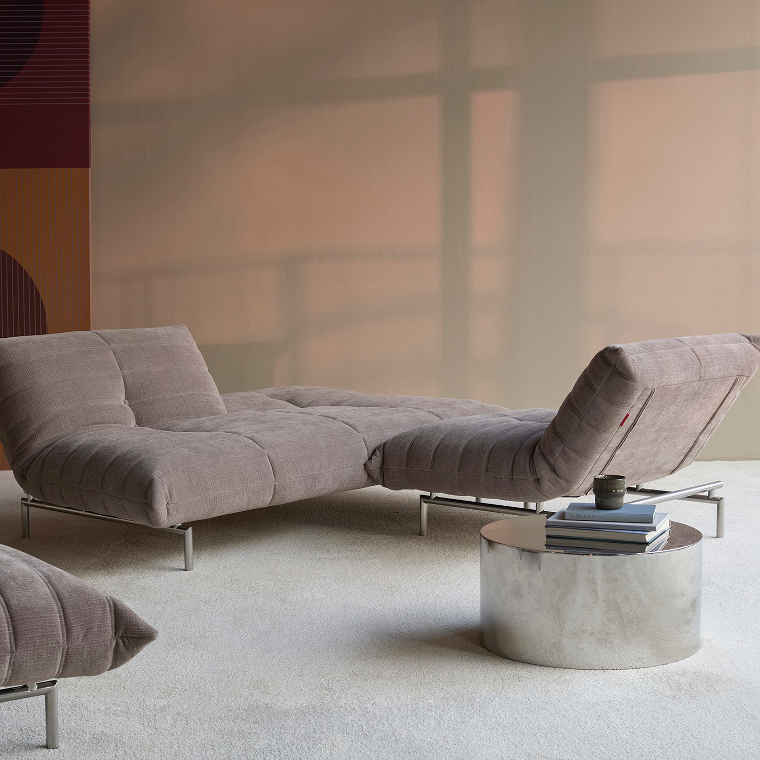 Mikunjo sofa bed
