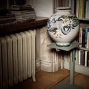 Museum Sidetable STRING verde, ambientato