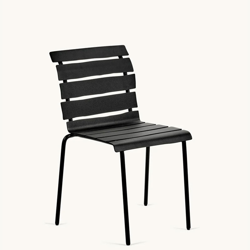 Aligned stacking chair